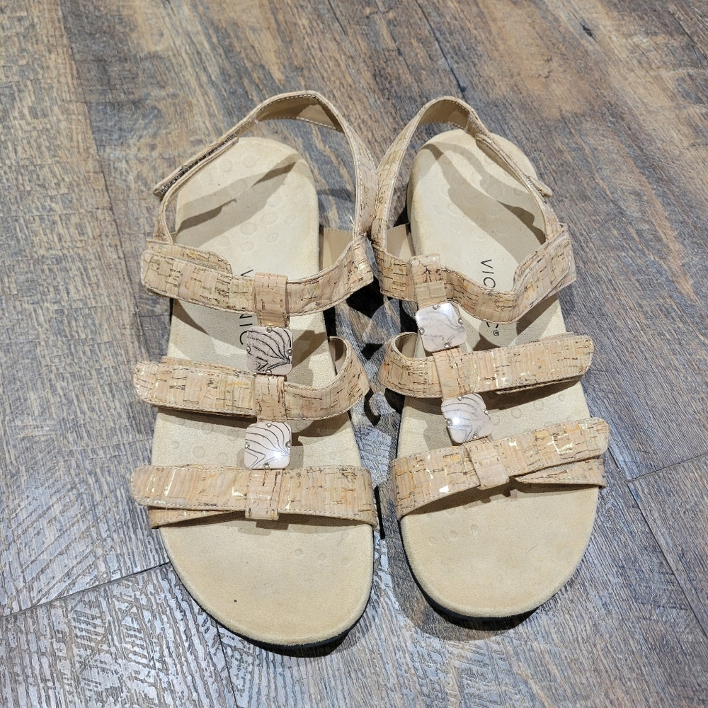 Vionic Amber Sandals - image 1